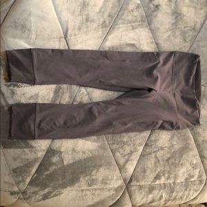 Gray crop leggings